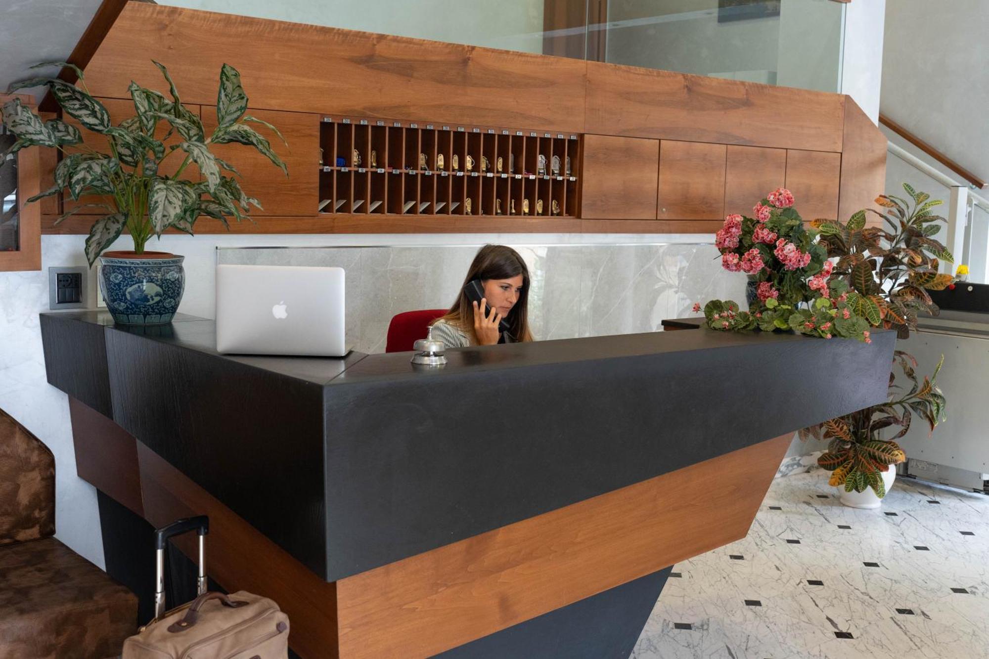 Hotel Iris Genoa Ngoại thất bức ảnh
